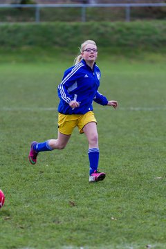 Bild 17 - B-Juniorinnen TSV Gnutz o.W. - SV Henstedt Ulzburg II : Ergebnis: ca. 5:0